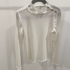 Janie and Jack girls White Ruffled Top with gold buttons size 5